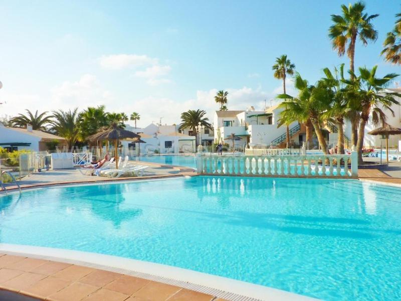 New Central Town Bungalow Wifi Netflix Caleta De Fuste Exterior photo